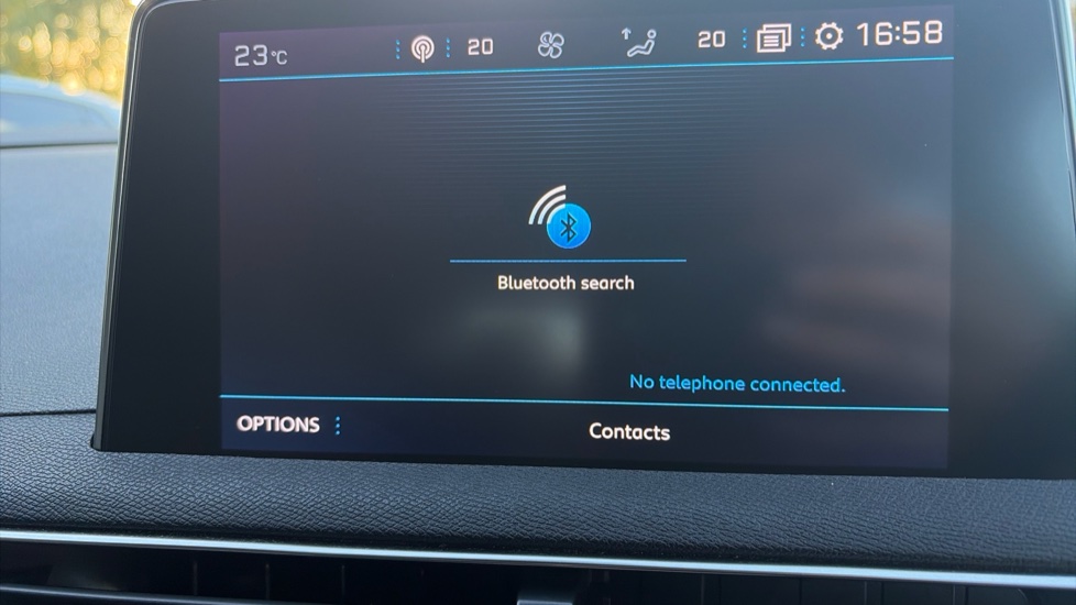 Peugeot 3008 1.5 BlueHDi Allure 5dr EAT8 Diesel Estate - Image 39
