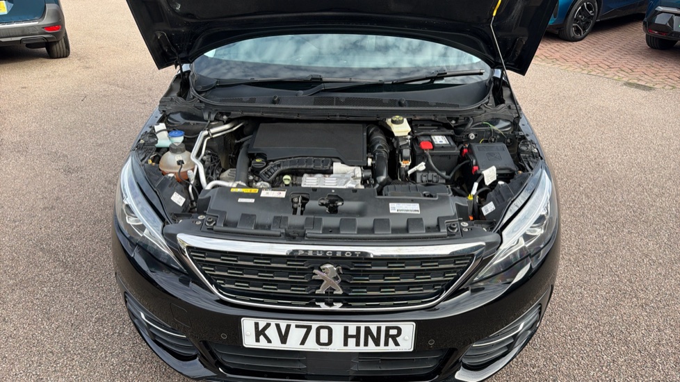 Peugeot 308 1.2 PureTech 130 Tech Edition 5dr Petrol Hatchback - Image 8
