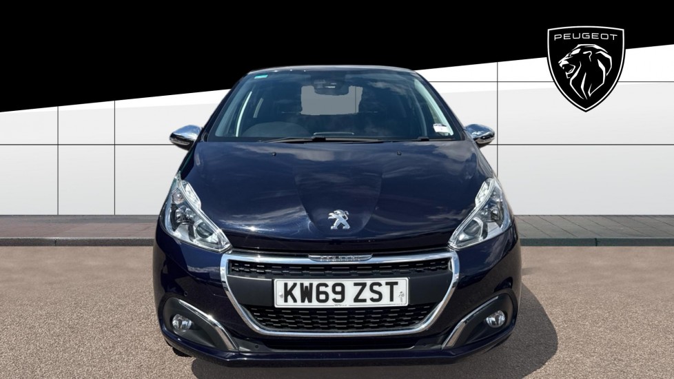 Peugeot 208 1.2 PureTech 82 Tech Edition 5dr [Start Stop] Petrol Hatchback - Image 3