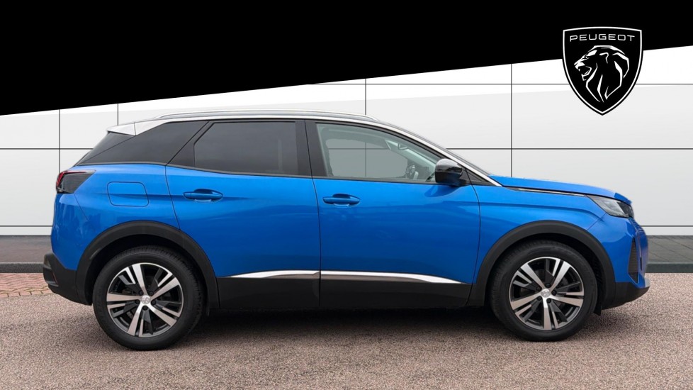 Peugeot 3008 1.2 PureTech Allure Premium+ 5dr Petrol Estate - Image 5