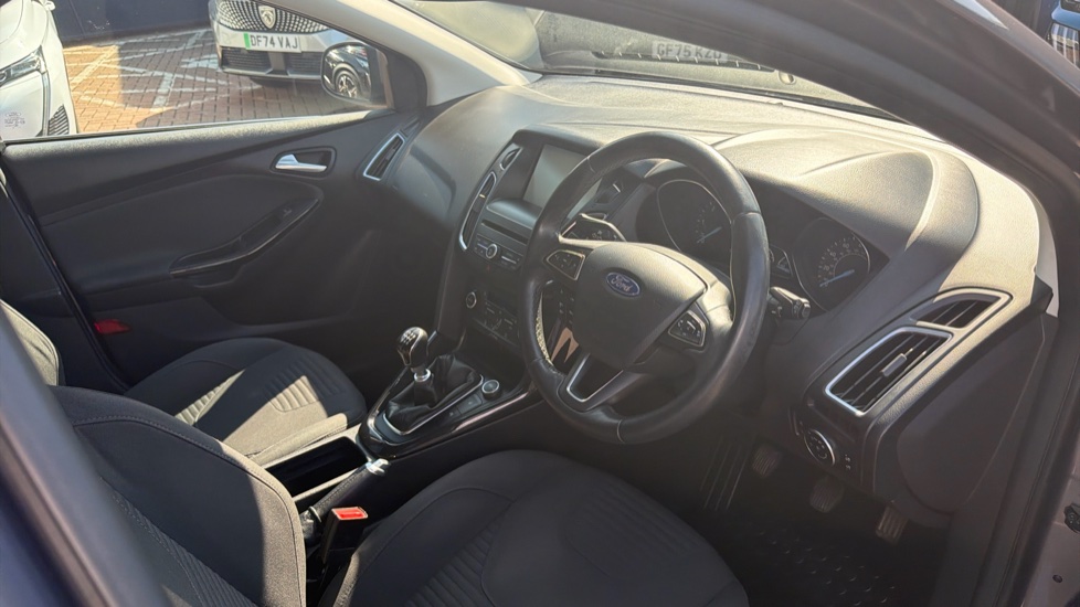 Ford Focus 1.5 TDCi 120 Titanium 5dr Diesel Hatchback - Image 11