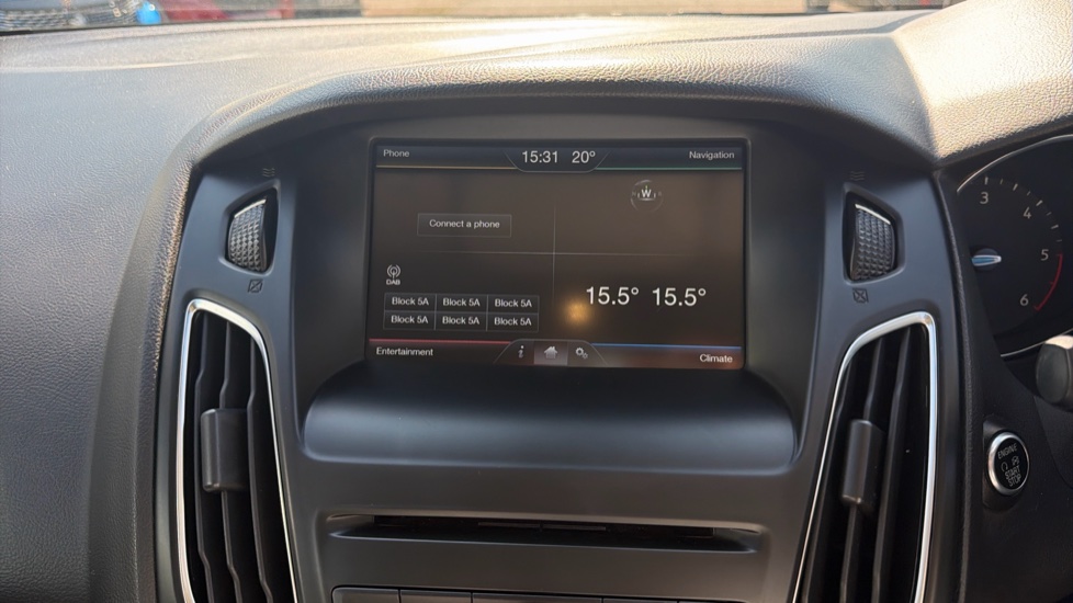 Ford Focus 1.5 TDCi 120 Titanium 5dr Diesel Hatchback - Image 12