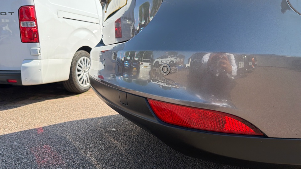 Ford Focus 1.5 TDCi 120 Titanium 5dr Diesel Hatchback - Image 34