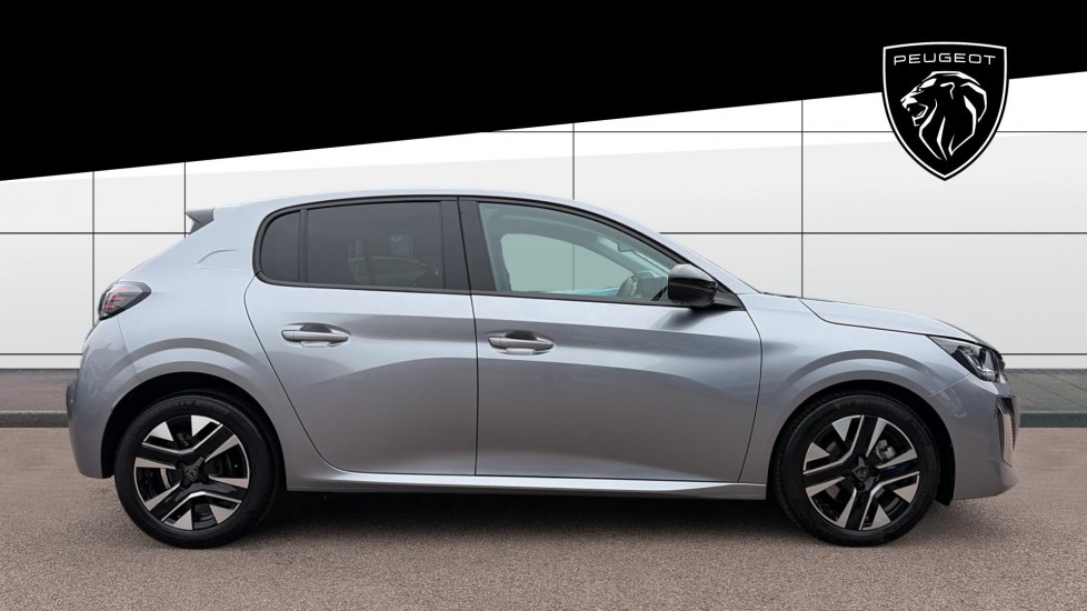 Peugeot 208 1.2 PureTech 100 Allure 5dr Petrol Hatchback - Image 5