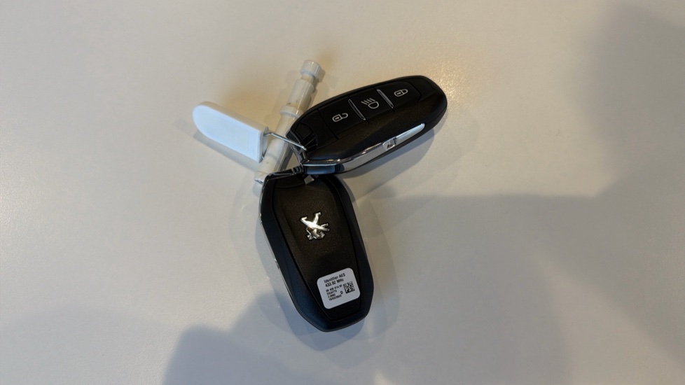 Peugeot 5008 1.5 BlueHDi GT 5dr EAT8 Diesel Estate - Image 19