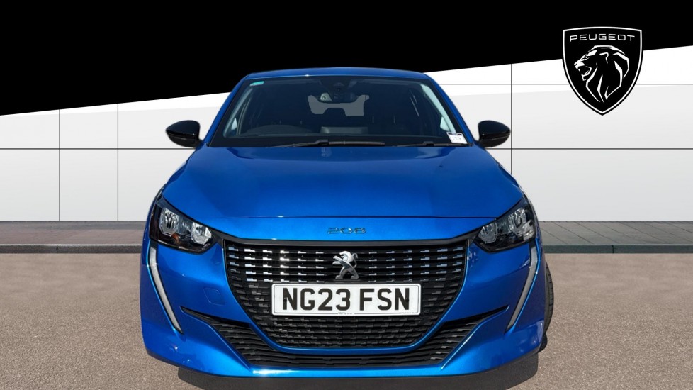 Peugeot 208 1.2 PureTech 100 Allure Premium + 5dr EAT8 Petrol Hatchback - Image 3