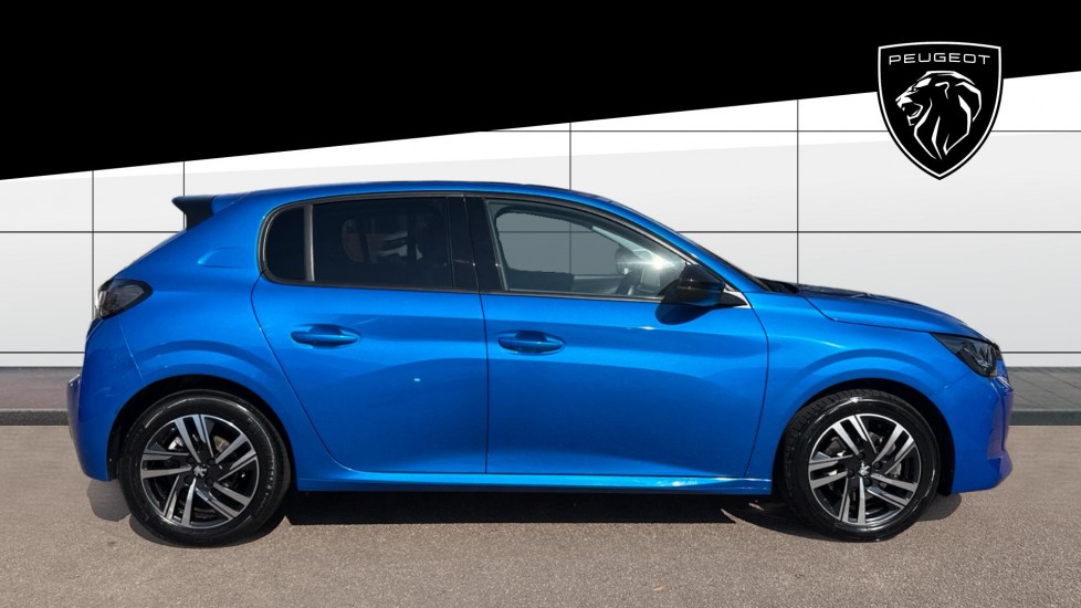 Peugeot 208 1.2 PureTech 100 Allure Premium + 5dr EAT8 Petrol Hatchback - Image 5