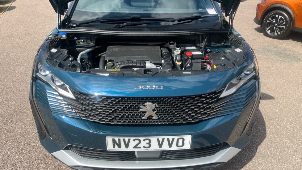 Peugeot 3008 1.2 PureTech GT 5dr EAT8 Petrol Estate - Image 8