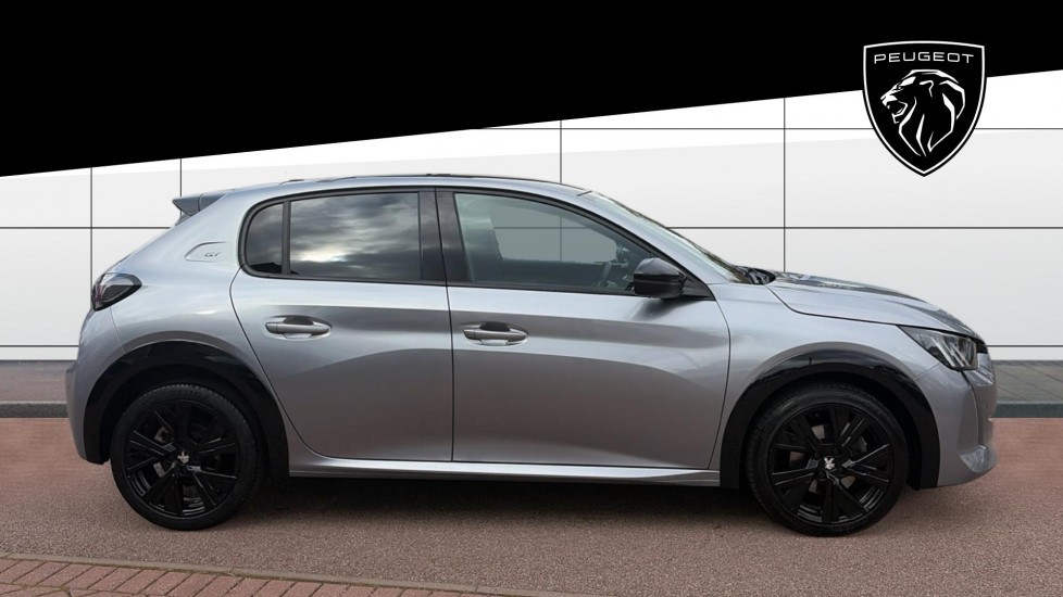 Peugeot 208 1.2 PureTech 100 GT 5dr Petrol Hatchback - Image 5