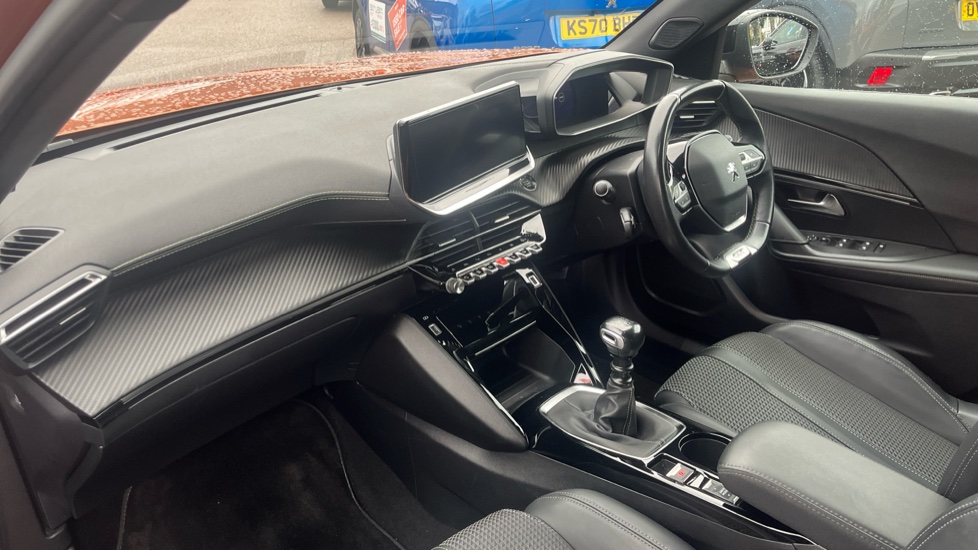 Peugeot 2008 1.2 PureTech 130 GT 5dr Petrol Estate - Image 9
