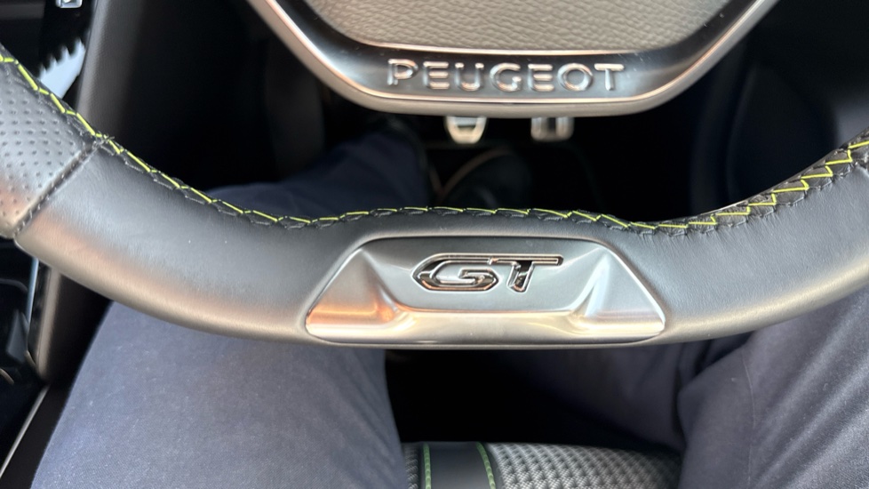 Peugeot 208 1.2 PureTech 100 GT 5dr Petrol Hatchback - Image 29