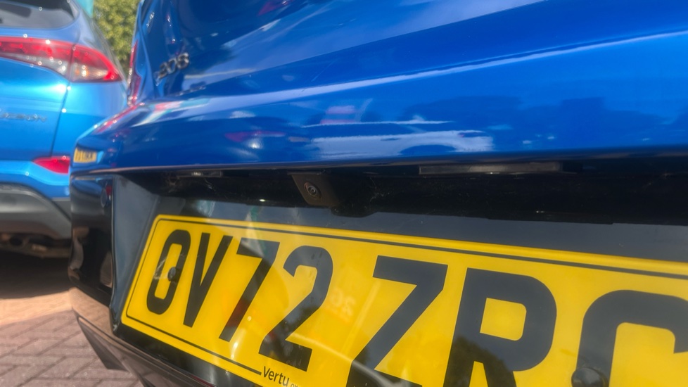Peugeot 208 1.2 PureTech 100 GT 5dr Petrol Hatchback - Image 45