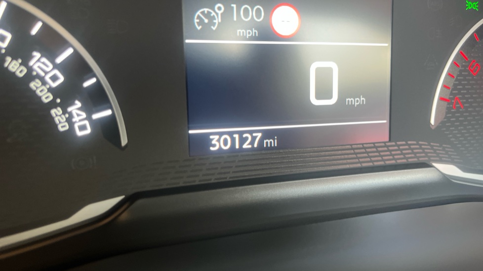 Peugeot 208 1.2 PureTech 100 Active Premium + 5dr Petrol Hatchback - Image 27