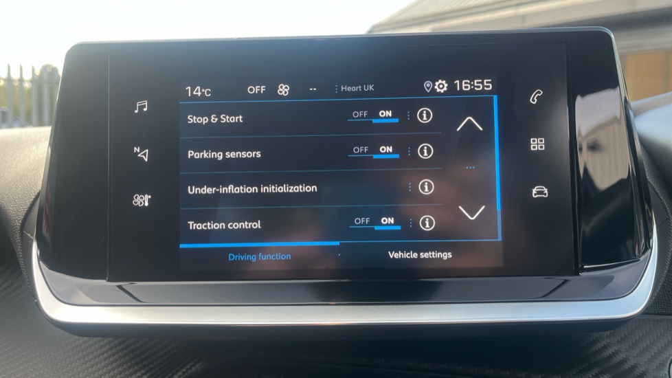 Peugeot 208 1.2 PureTech 100 Active Premium + 5dr Petrol Hatchback - Image 33