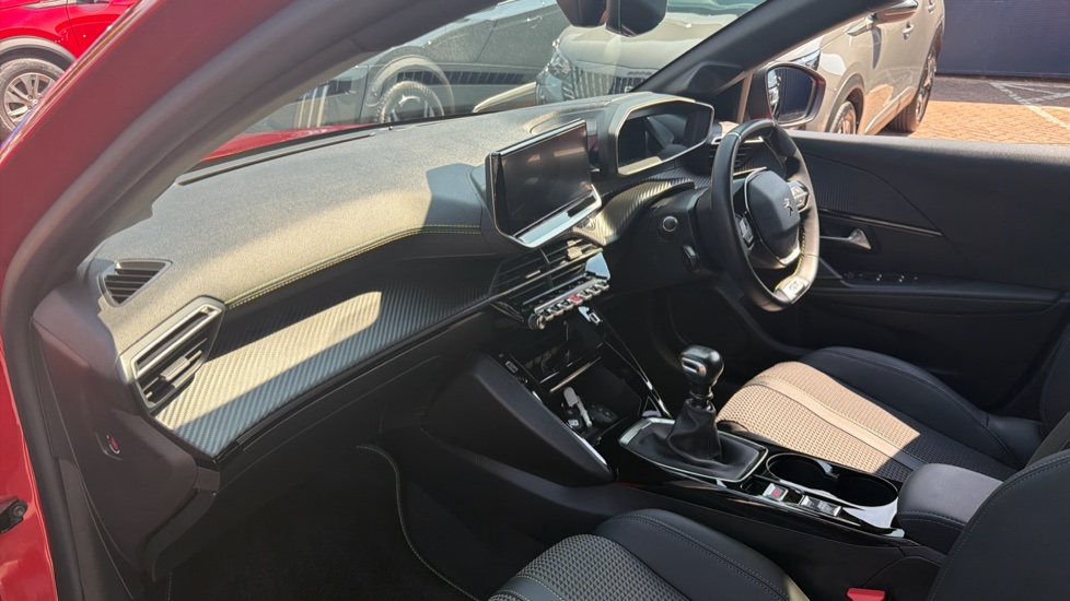 Peugeot 208 1.2 PureTech 100 GT 5dr Petrol Hatchback - Image 9