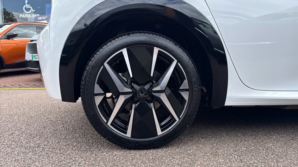 Peugeot 208 115kW GT 51kWh 5dr Auto Electric Hatchback - Image 7
