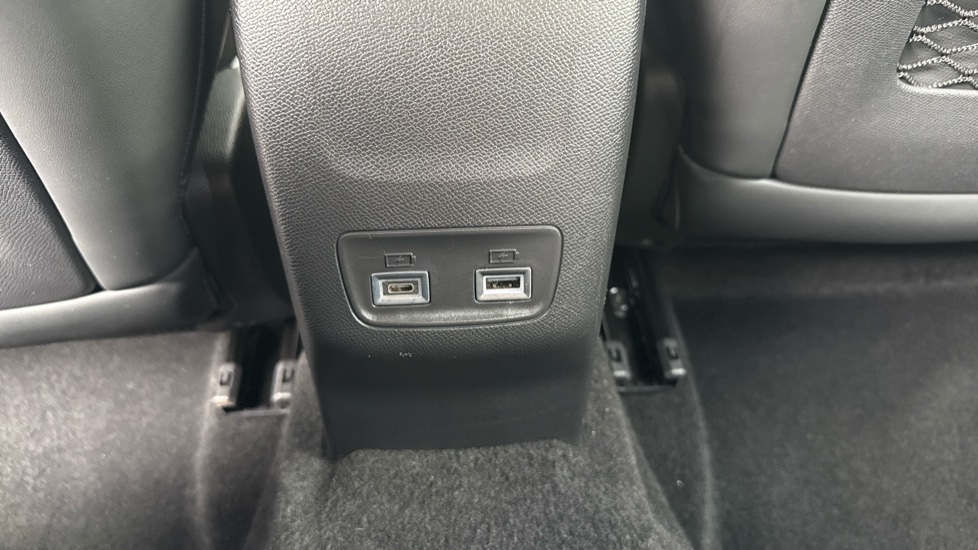 Peugeot 208 115kW GT 51kWh 5dr Auto Electric Hatchback - Image 25