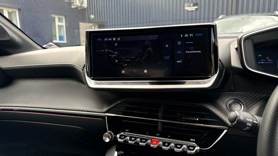 Peugeot 208 115kW GT 51kWh 5dr Auto Electric Hatchback - Image 39