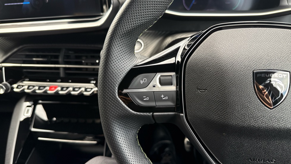 Peugeot 208 115kW GT 51kWh 5dr Auto Electric Hatchback - Image 45