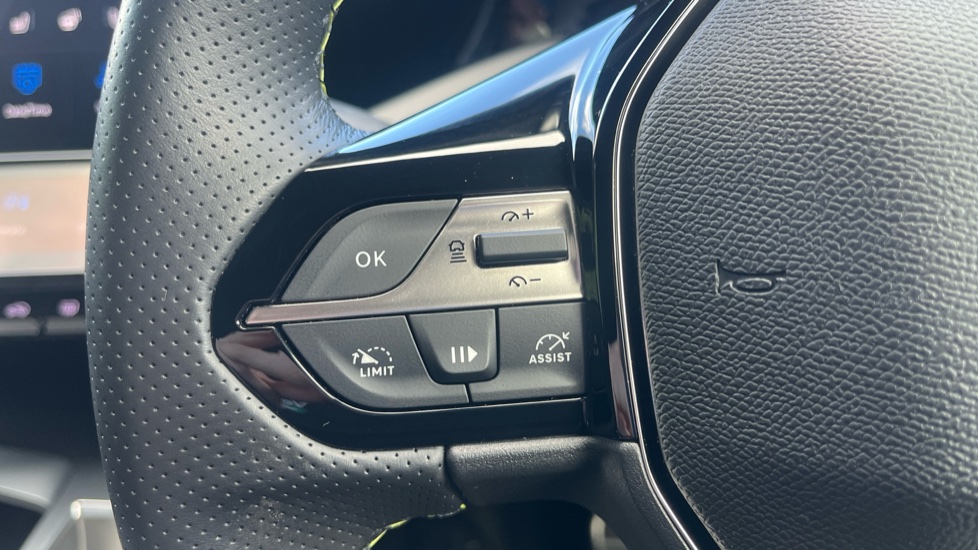 Peugeot 308 115kW GT 54kWh 5dr Auto Electric Hatchback - Image 21
