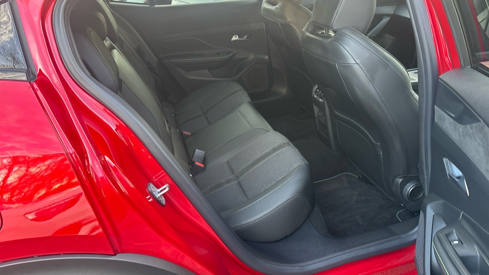 Peugeot 408 158kW GT 58kWh 5dr Auto Electric Hatchback - Image 16