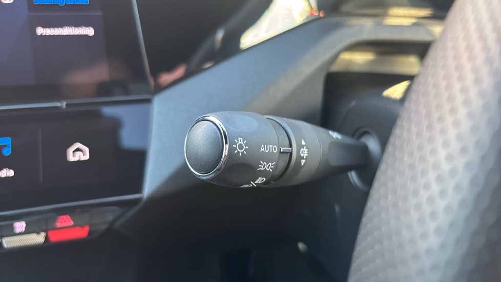 Peugeot 408 158kW GT 58kWh 5dr Auto Electric Hatchback - Image 25