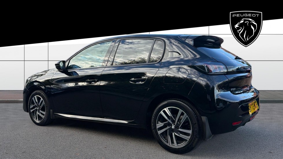 Peugeot 208 1.2 PureTech 100 Allure Premium + 5dr Petrol Hatchback - Image 2