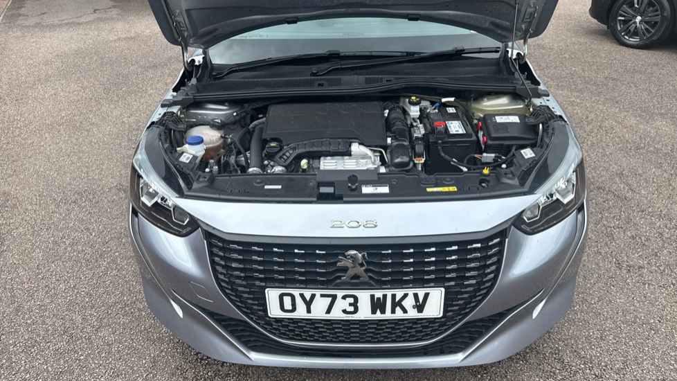 Peugeot 208 1.2 PureTech 100 Allure Premium + 5dr Petrol Hatchback - Image 8