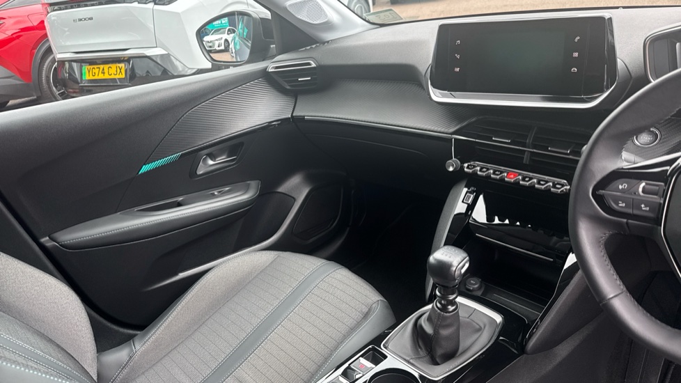 Peugeot 208 1.2 PureTech 100 Allure Premium + 5dr Petrol Hatchback - Image 14