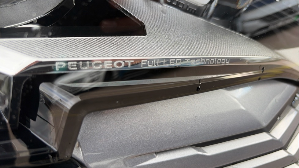 Peugeot 5008 1.2 PureTech GT 5dr EAT8 Petrol Estate - Image 21