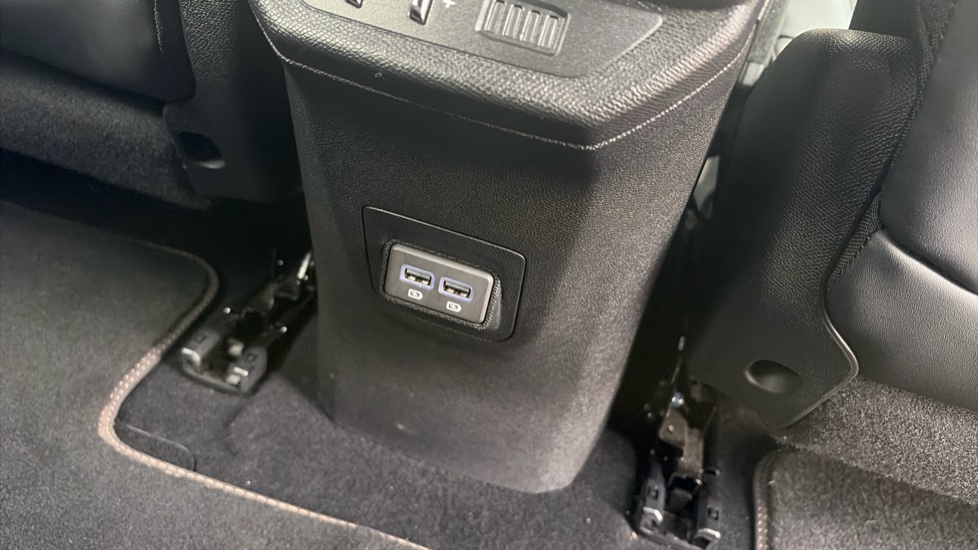 Peugeot 5008 1.2 PureTech GT 5dr EAT8 Petrol Estate - Image 31
