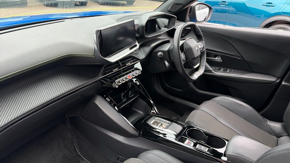 Peugeot 2008 100kW GT 50kWh 5dr Auto Electric Estate - Image 9