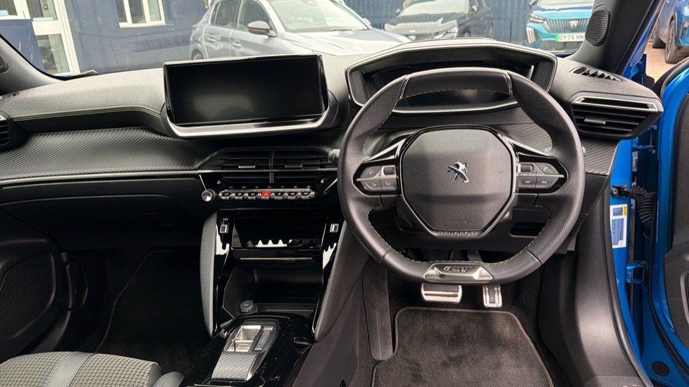 Peugeot 2008 100kW GT 50kWh 5dr Auto Electric Estate - Image 10