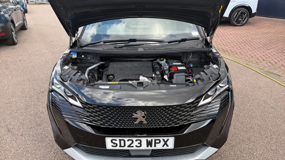 Peugeot 3008 1.2 PureTech GT 5dr EAT8 Petrol Estate - Image 8
