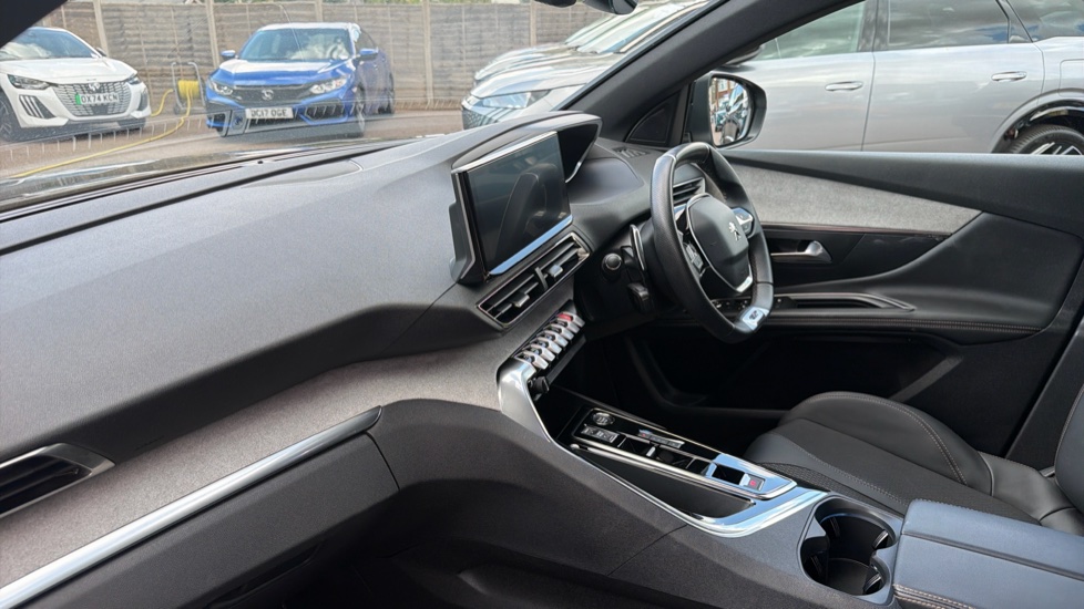 Peugeot 3008 1.2 PureTech GT 5dr EAT8 Petrol Estate - Image 9