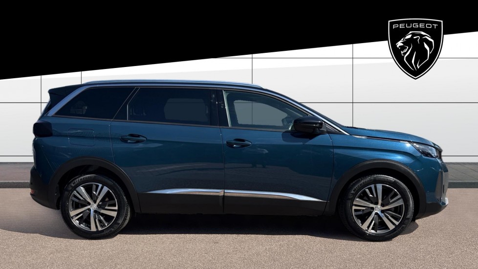 Peugeot 5008 1.5 BlueHDi Allure Premium+ 5dr EAT8 Diesel Estate - Image 5