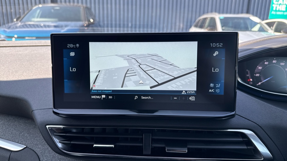 Peugeot 5008 1.5 BlueHDi Allure Premium+ 5dr EAT8 Diesel Estate - Image 37