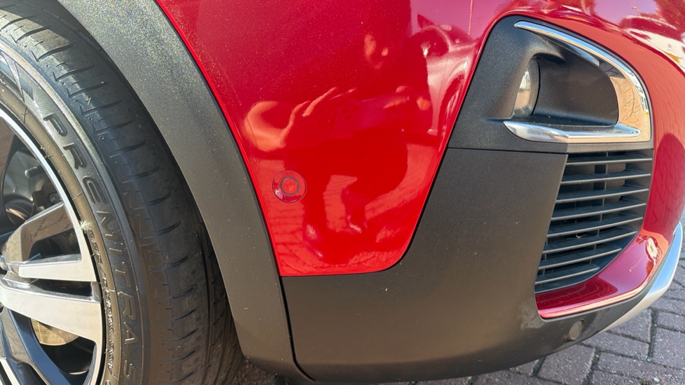 Peugeot 3008 1.2 PureTech Allure 5dr Petrol Estate - Image 21