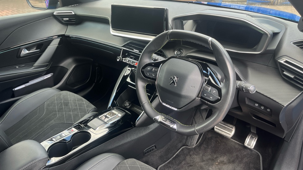 Peugeot 208 100kW GT Premium 50kWh 5dr Auto Electric Hatchback - Image 11