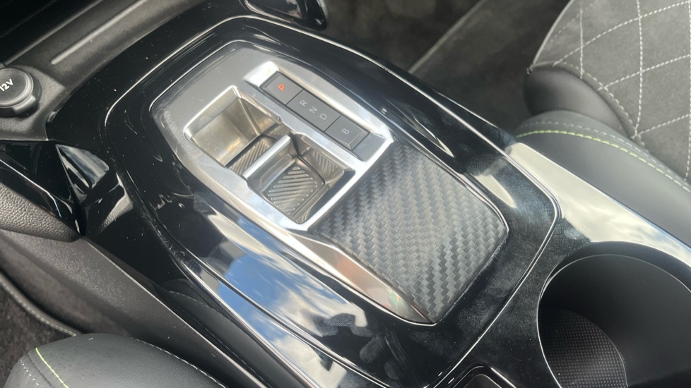 Peugeot 208 100kW GT Premium 50kWh 5dr Auto Electric Hatchback - Image 13