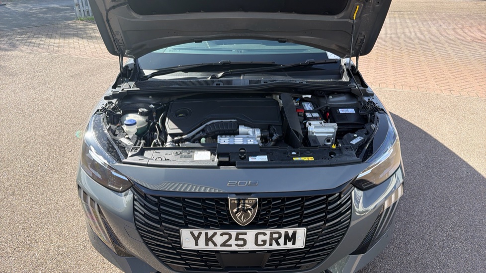 Peugeot 208 1.2 Hybrid 145 GT 5dr e-DSC6 Petrol Hatchback - Image 8