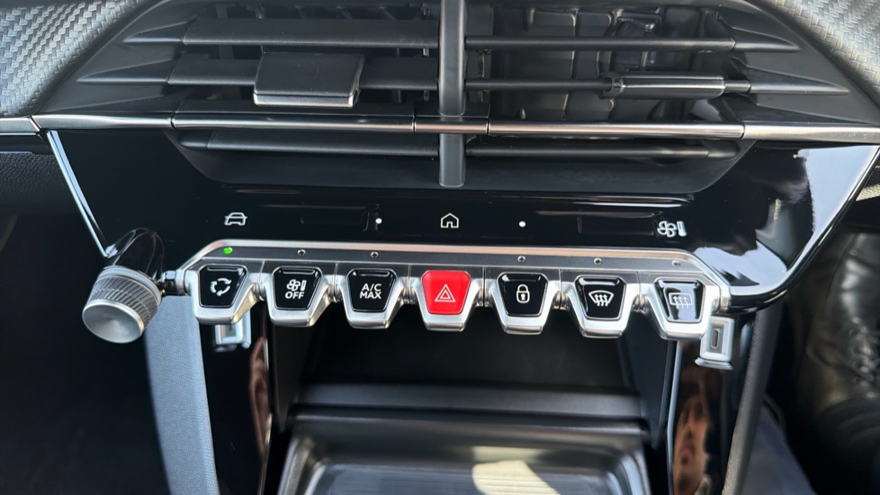 Peugeot 208 1.2 Hybrid 145 GT 5dr e-DSC6 Petrol Hatchback - Image 29