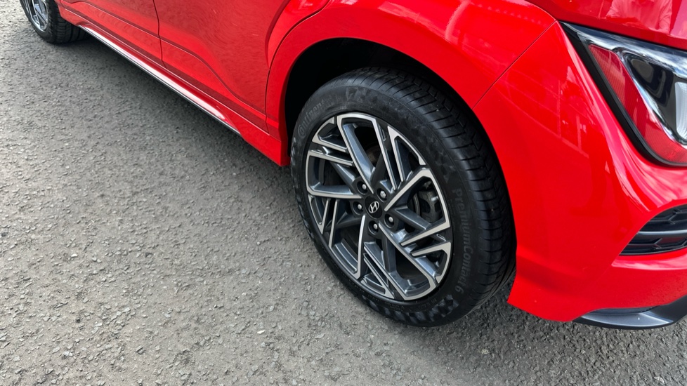 Hyundai KONA 1.0 TGDi 48V MHEV N Line 5dr Petrol Hatchback - Image 29