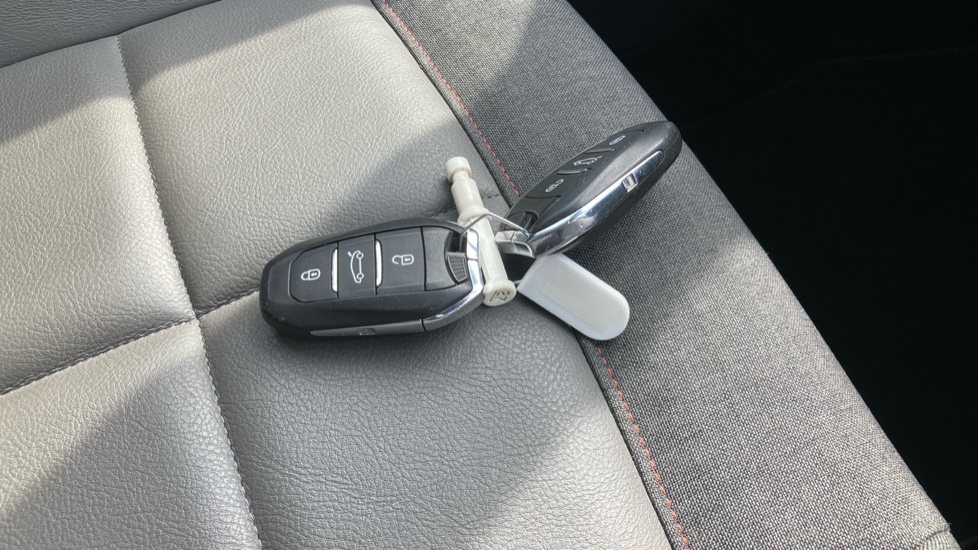 Citroen C5 Aircross 1.5 BlueHDi 130 Flair Plus 5dr EAT8 Diesel Hatchback - Image 19