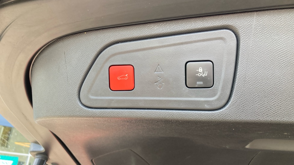 Citroen C5 Aircross 1.5 BlueHDi 130 Flair Plus 5dr EAT8 Diesel Hatchback - Image 31