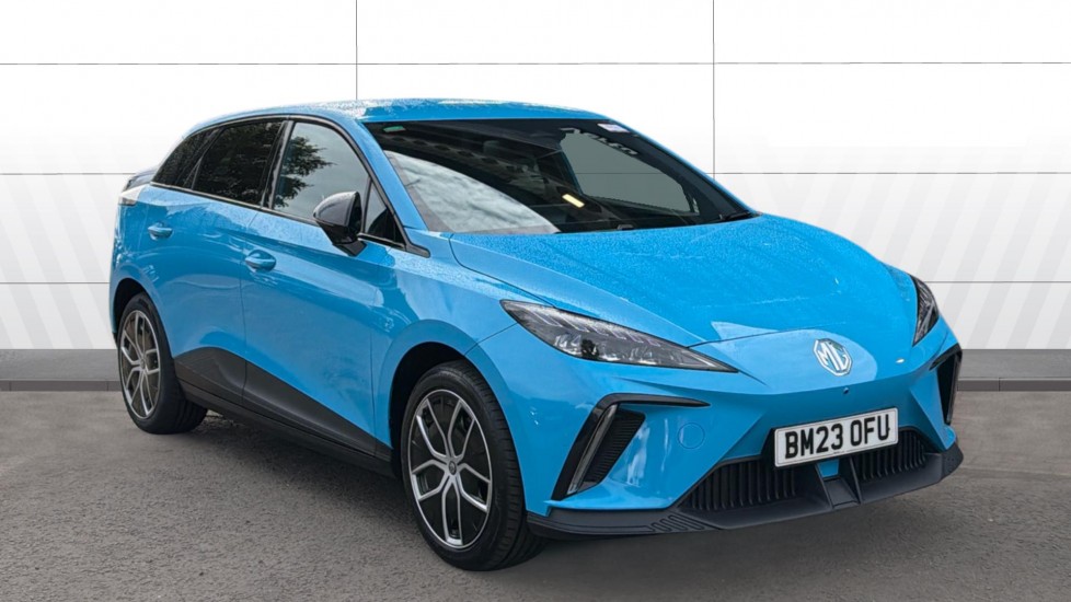 MG MG4 150kW Trophy EV Long Range 64kWh 5dr Auto Electric Hatchback - Image 1