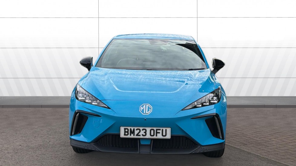 MG MG4 150kW Trophy EV Long Range 64kWh 5dr Auto Electric Hatchback - Image 3