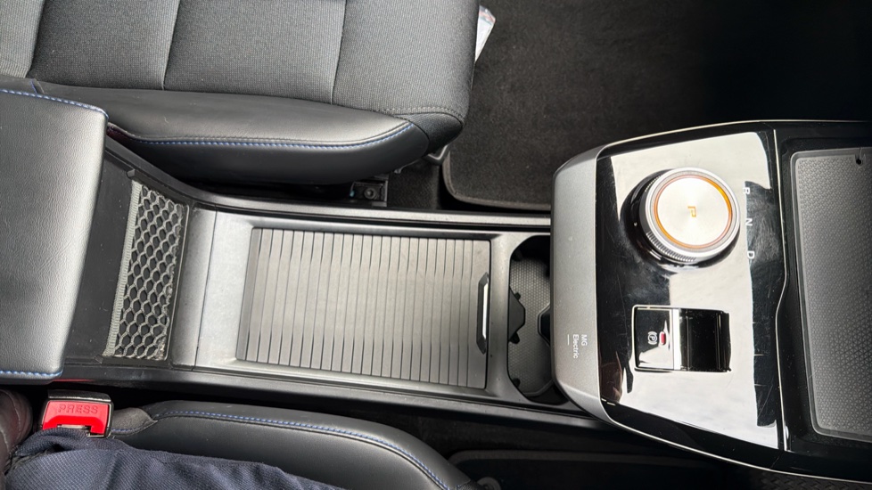 MG MG4 150kW Trophy EV Long Range 64kWh 5dr Auto Electric Hatchback - Image 37