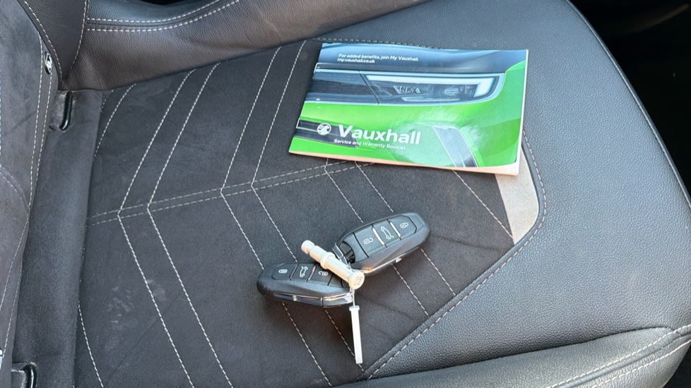 Vauxhall Mokka 100kW Ultimate 50kWh 5dr Auto Electric Hatchback - Image 19