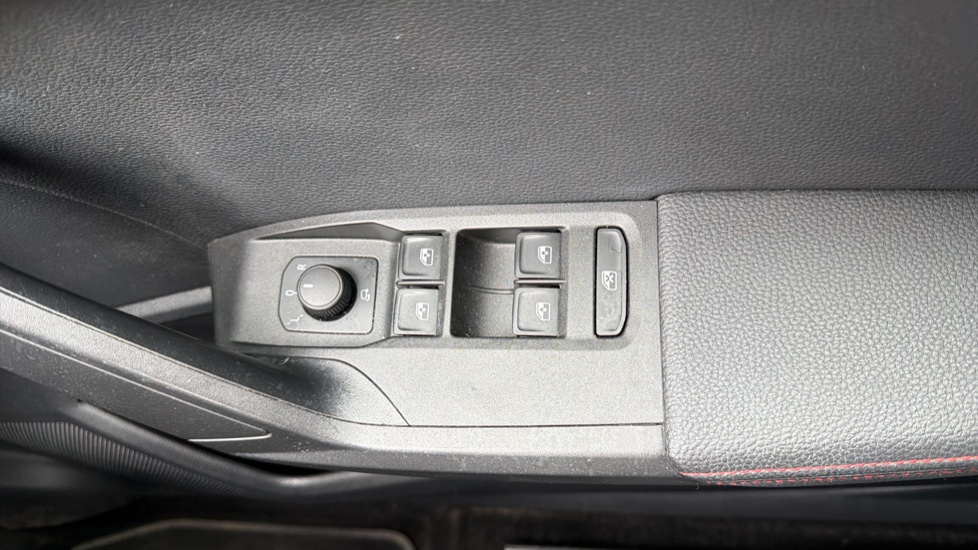 SEAT Ibiza 1.0 TSI 95 FR Sport [EZ] 5dr Petrol Hatchback - Image 42